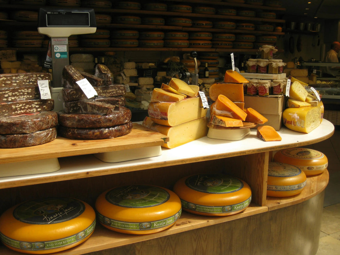 How-to-Buy-Great-Cheese-You-Guide-to-Delicious-Discovery Wedgely
